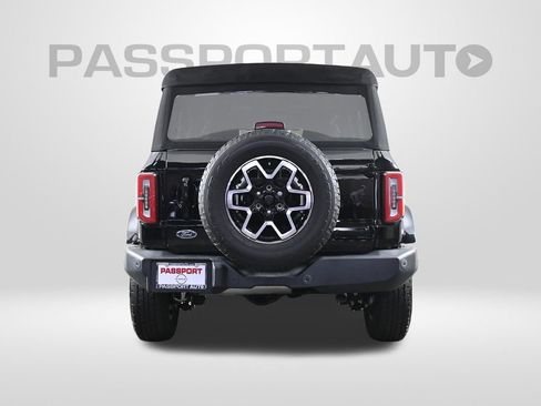 Used 2022 Ford Bronco Outer Banks image 9