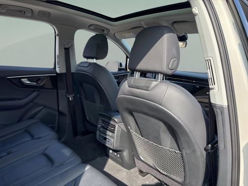 Used 2024 Audi Q7 3.0T Premium Plus image 33