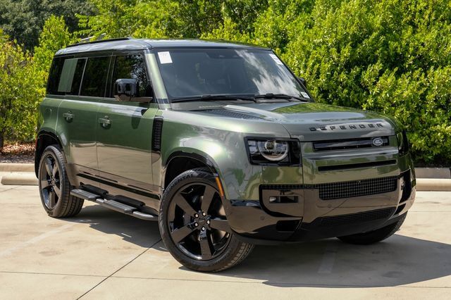 New 2026 Land Rover Defender 110 X-Dynamic SE AWD/4WD image 7