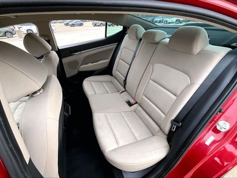 Used 2018 Hyundai Elantra SEL w/ Cargo Package image 19