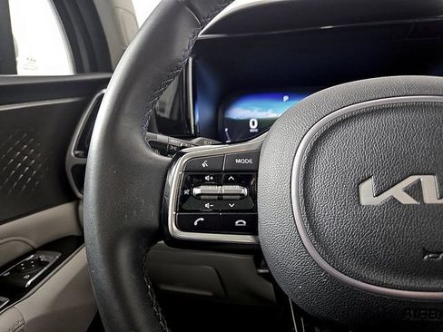 Used 2023 Kia Sorento SX FWD image 23
