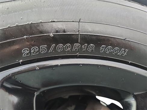 Used 2019 Jeep Cherokee Latitude Plus image 35