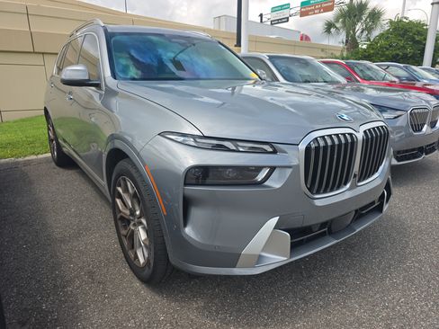 Certified 2023 BMW X7 xDrive40i w/ Premium Package AWD/4WD image 1