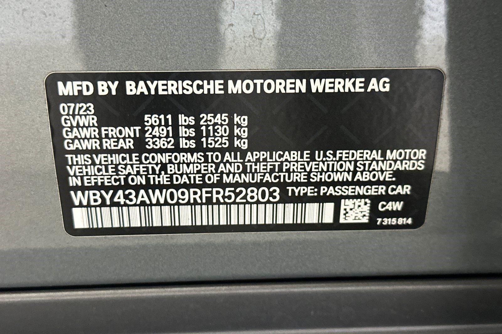 Used 2024 BMW i4 eDrive35 w/ Premium Package RWD image 29