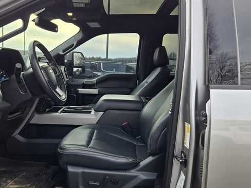 Used 2022 Ford F350 Lariat w/ Lariat Ultimate Package image 15