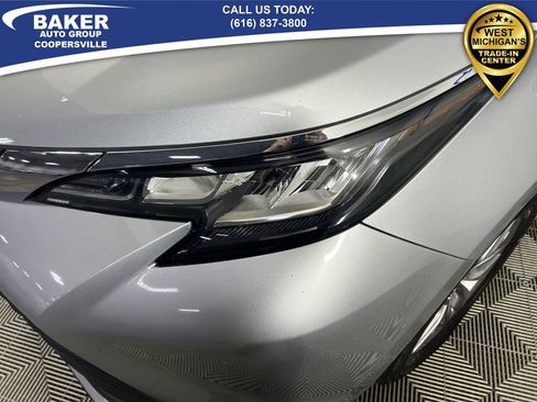 Used 2023 Toyota Sienna XLE image 35