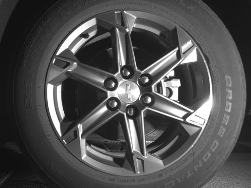 Used 2025 Chevrolet Blazer LT image 14