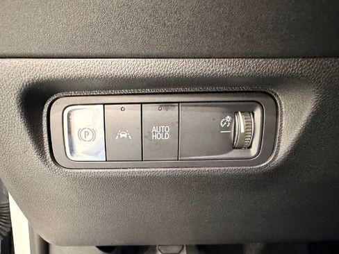 Used 2024 Honda Prologue Touring image 18