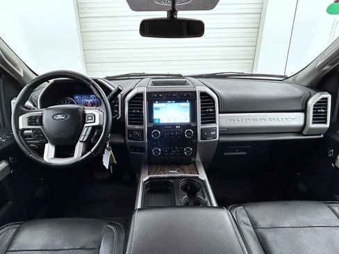 Used 2018 Ford F350 Lariat w/ Chrome Package image 13