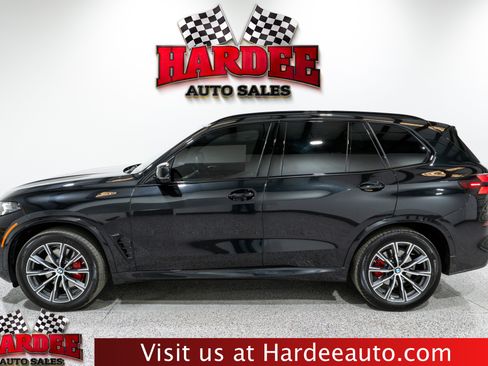Used 2025 BMW X5 xDrive40i w/ M Sport Package AWD/4WD image 1