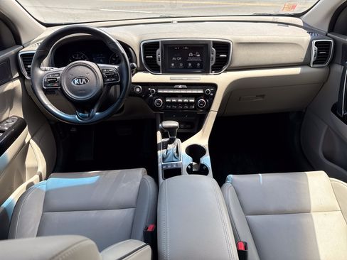 Used 2018 Kia Sportage EX AWD/4WD image 4
