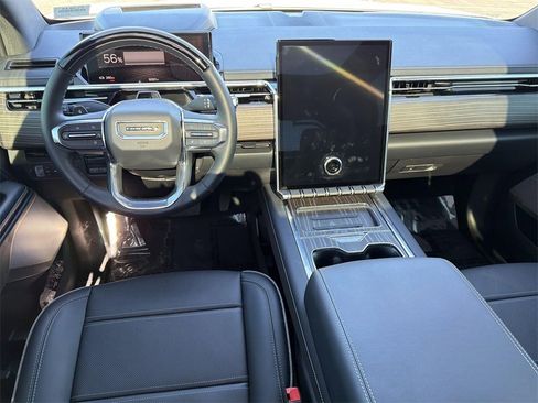 Used 2025 GMC Sierra EV Denali image 7