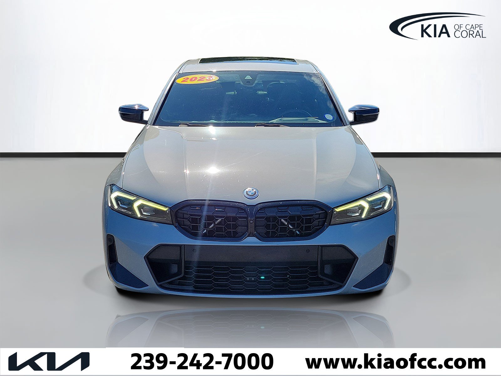 Used 2023 BMW M340i RWD image 2