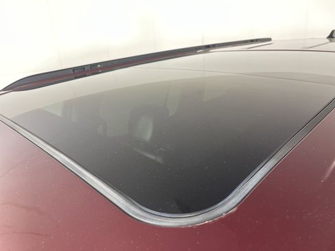 Used 2024 Jeep Wagoneer Series III w/ Premium Group I image 6