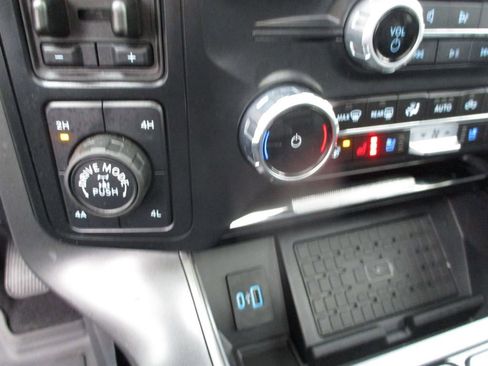 Used 2024 Ford F150 Lariat w/ Bed Utility Package image 5