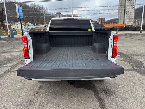 Used 2021 Chevrolet Silverado 1500 Custom image 30