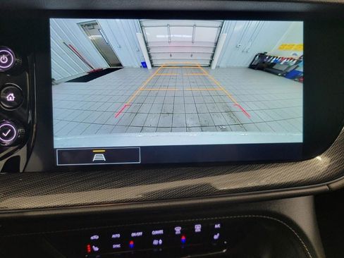 Used 2023 Buick Envision Essence AWD/4WD image 15