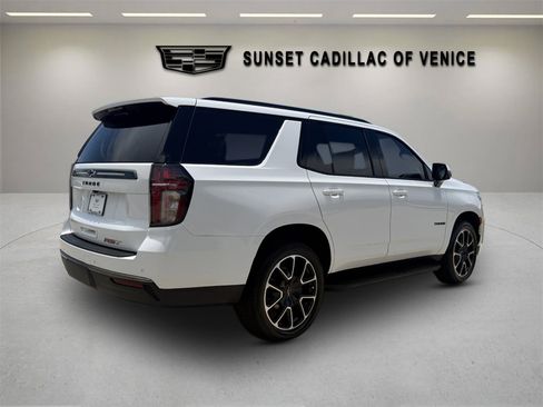 Used 2022 Chevrolet Tahoe RST w/ Luxury Package RWD image 3