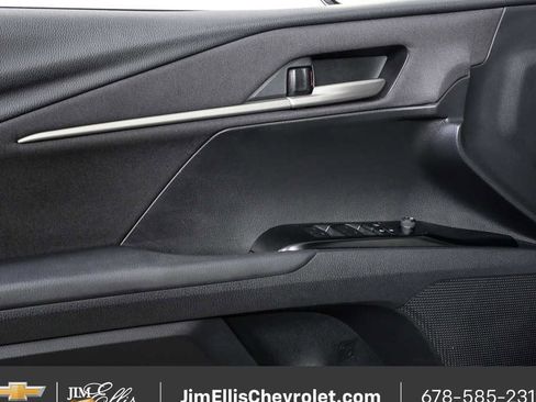 Used 2025 Toyota Camry LE image 6