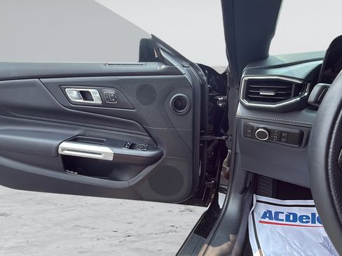 Used 2025 Ford Mustang Premium RWD image 26