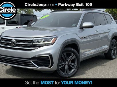 Used 2021 Volkswagen Atlas SE w/ Panoramic Sunroof Package
