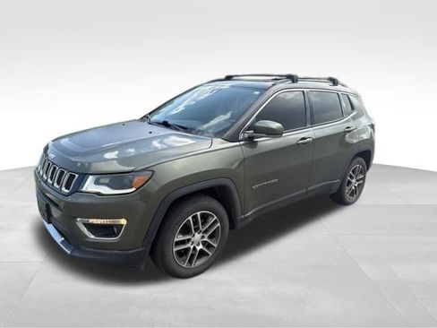 Used 2018 Jeep Compass Limited w/ Navigation Group FWD image 8