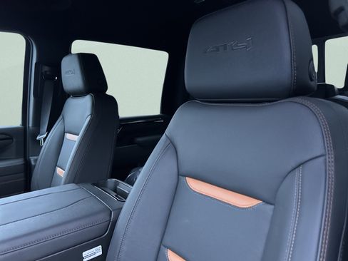 New 2026 GMC Sierra 2500 AT4 w/ Technology Package image 19