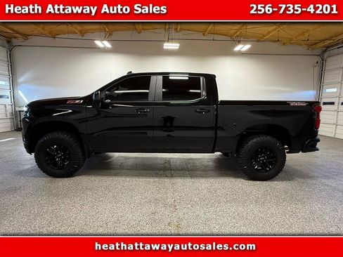 Used 2020 Chevrolet Silverado 1500 LT Trail Boss image 1