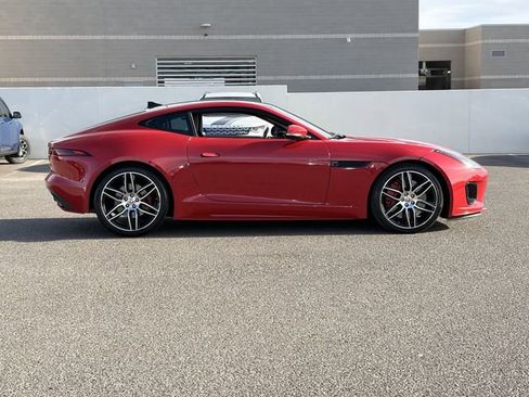 Used 2020 Jaguar F-TYPE Checkered Flag image 25