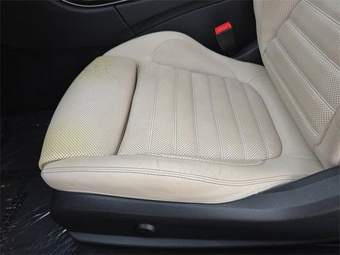 Used 2020 Mercedes-Benz C 300 4MATIC Coupe image 25