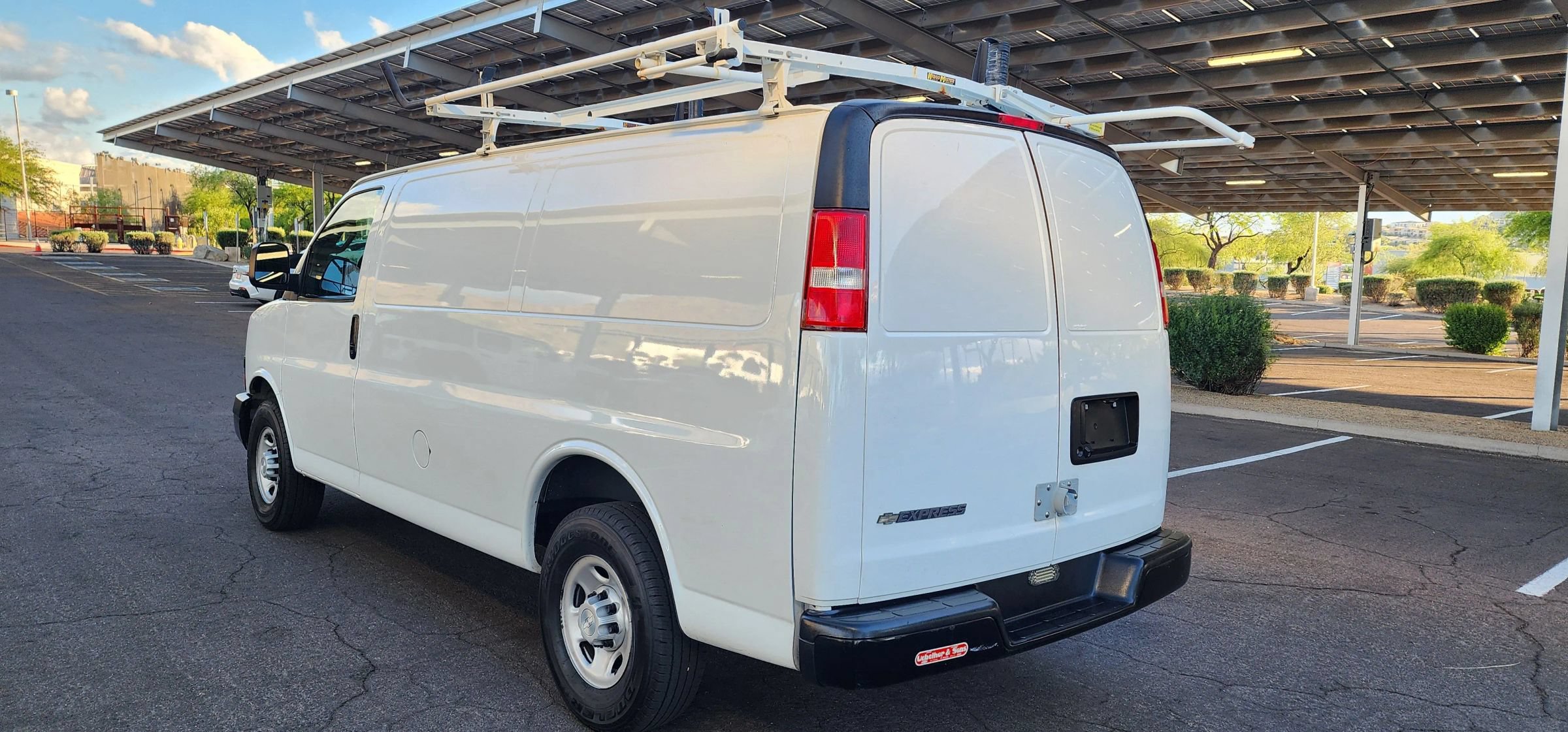 Used 2020 Chevrolet Express 2500 w/ Driver Convenience Package RWD image 24