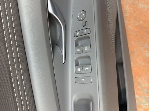 Certified 2023 Hyundai Elantra SEL w/ Convenience Package image 22