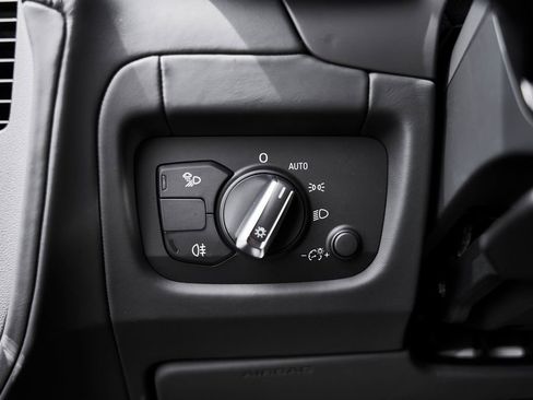 Used 2022 Audi R8 V10 image 45