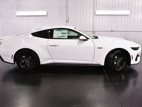 New 2026 Ford Mustang GT image 8