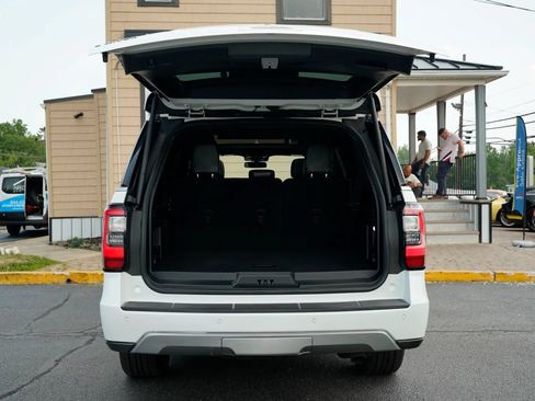 Used 2021 Ford Expedition Max Limited AWD/4WD image 32