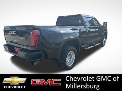 Used 2024 GMC Sierra 3500 Denali AWD/4WD image 3
