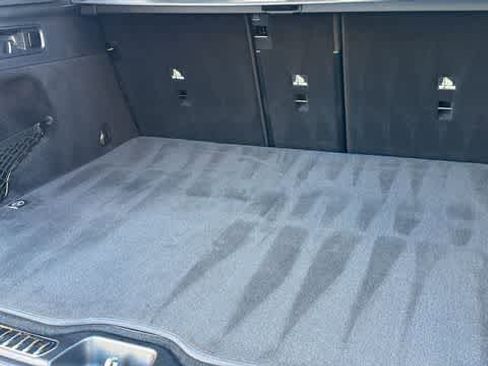 Certified 2025 Mercedes-Benz GLC 300 4MATIC image 33