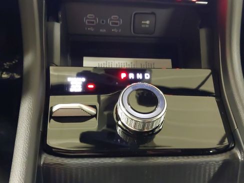 New 2025 Jeep Grand Cherokee L Limited w/ Luxury Tech Group II image 21