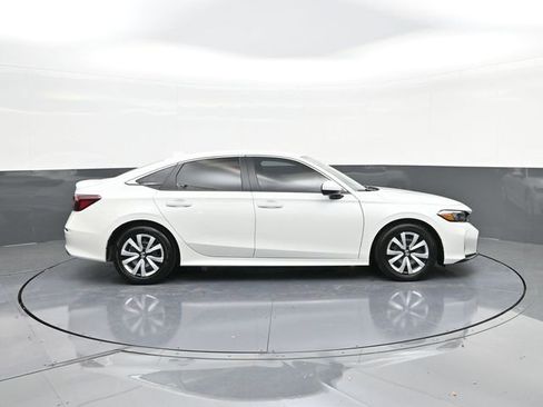 Certified 2026 Honda Civic LX image 24