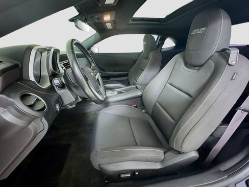 Used 2014 Chevrolet Camaro SS RWD image 12