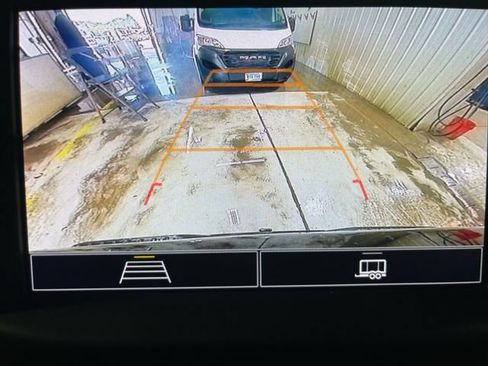 Used 2023 Chevrolet Silverado 1500 Custom AWD/4WD image 18