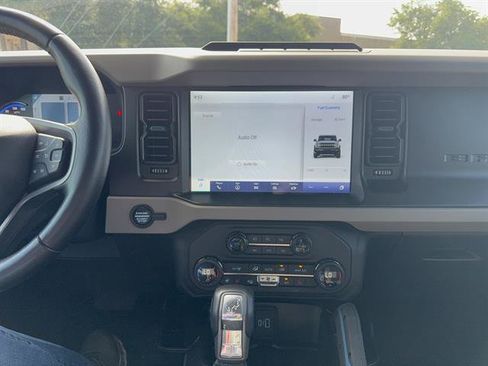Used 2023 Ford Bronco Wildtrak AWD/4WD image 12