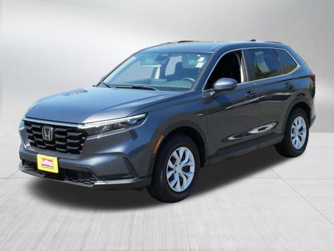 Used 2024 Honda CR-V LX image 3