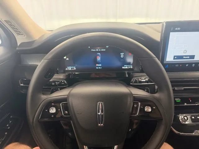 Used 2024 Lincoln Corsair AWD w/ Equipment Group 101A image 6