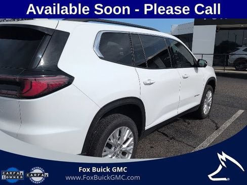 Used 2024 GMC Acadia Elevation w/ LPO, Floor Liner Package FWD image 4
