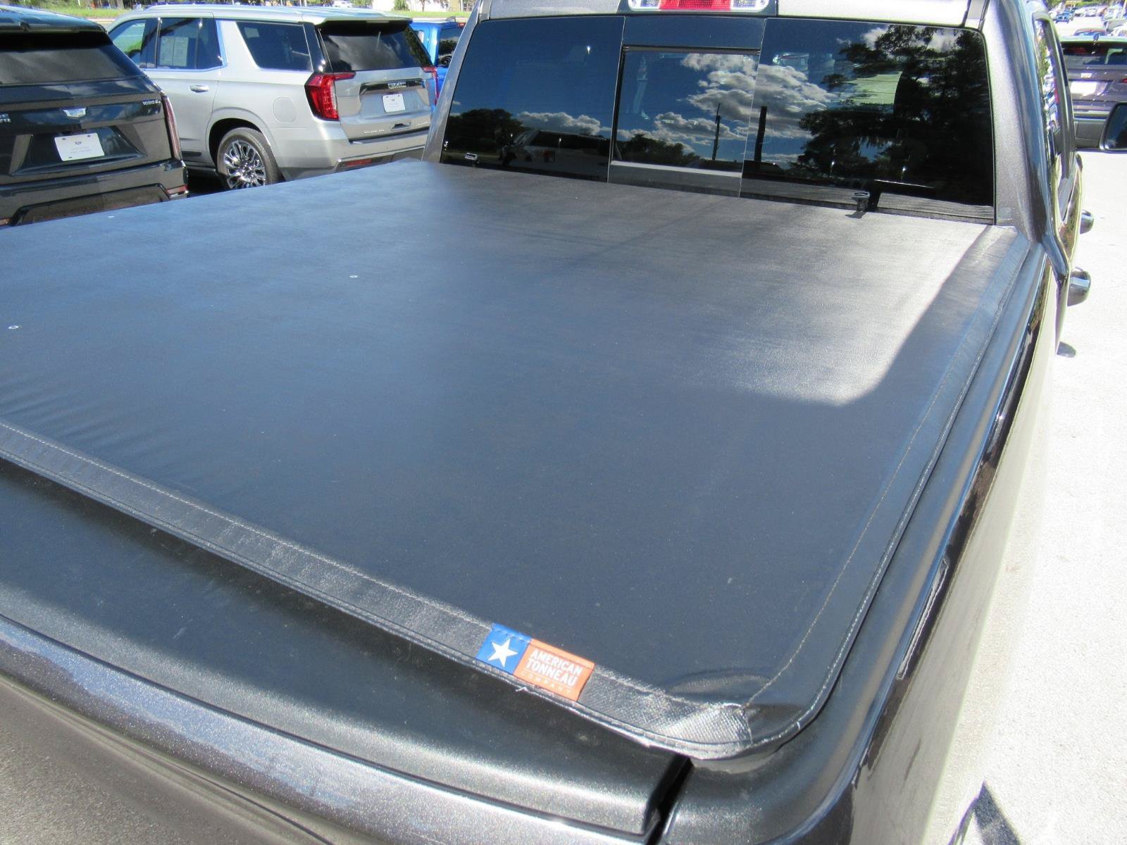 Used 2019 RAM 1500 4x4 Crew Cab image 30