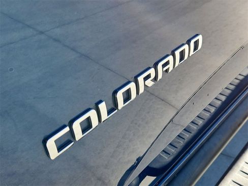 Used 2019 Chevrolet Colorado LT image 29