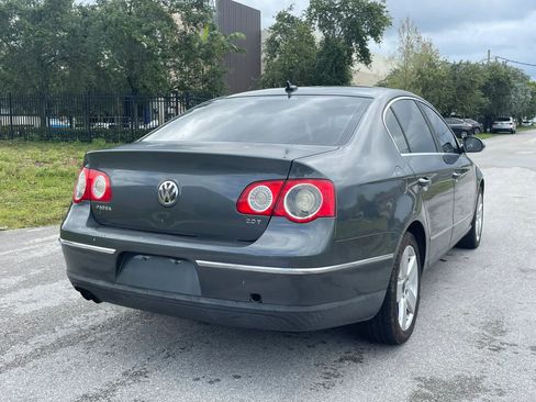 Used 2009 Volkswagen Passat Komfort FWD image 8