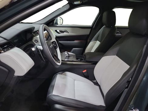 New 2026 Land Rover Range Rover Velar Dynamic SE image 13