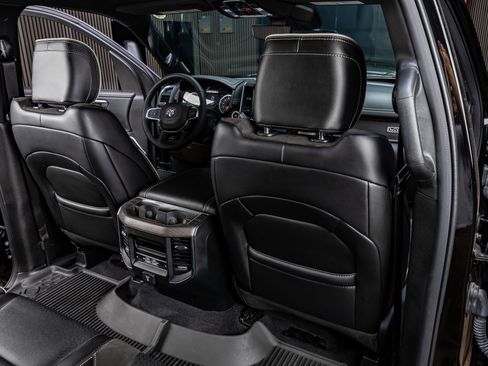 Used 2025 RAM 1500 Laramie w/ Sport Appearance Package image 31